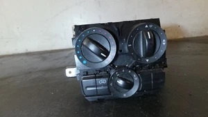 Y10675 Mercedes W639 Heizungsbetätigung Klimabedienteil Schalter A6398301185 - Picture 1 of 3