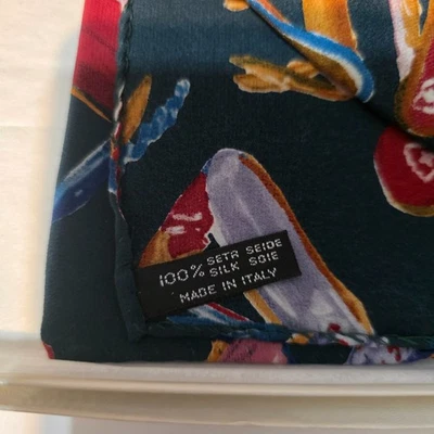 Juego de corbata de seda y cuadrado de bolsillo Buffalo Bay Italia - Navaja Suiza Nuevo de Lote Antiguo Foto 1 de 4