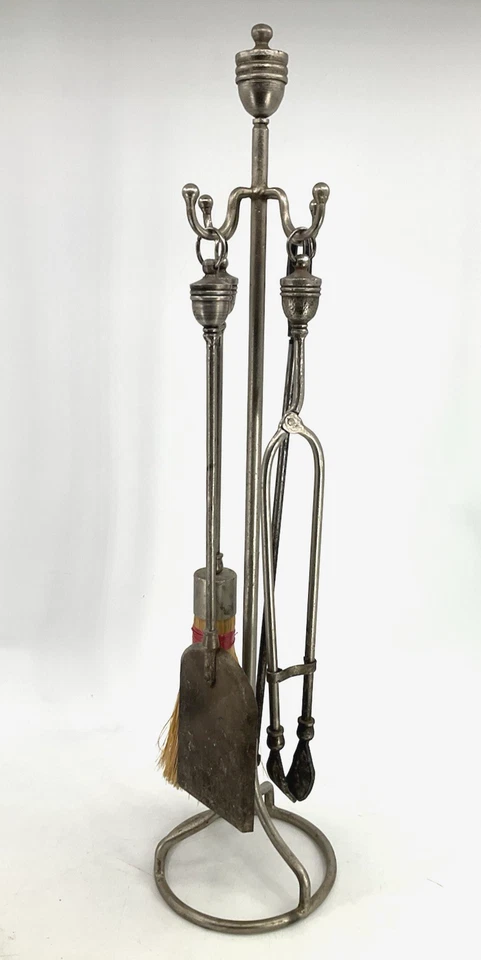 Juego de herramientas de chimenea forjadas a mano grande hierro forjado ÚNICO Bradley Hubbard? 5 piezas Foto 1 de 4