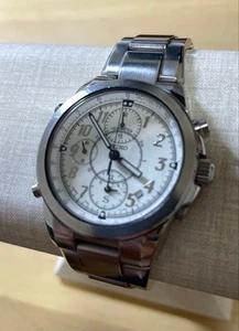 Seiko SUS Chronograph 7T32 Vintage Quartz Watch with White Dial - Picture 1 of 7
