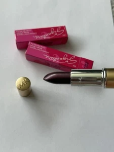 Lápiz labial crema Mary Kay Signature PLUSH VLT #550500 crema labial RARO NUEVO CON CAJA✨ - Imagen 1 de 10
