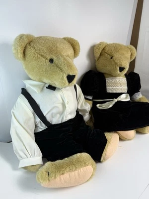 Vanderbears 1982 Cornelius and Alice North American Bear Company pre-owned - Image 1 of 4