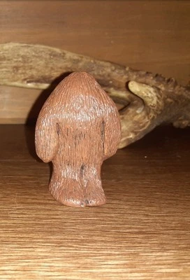 Estatuilla hecha a mano Bigfoot Sasquatch regalo único, decoración de naturaleza folclore críptico Foto 1 de 4