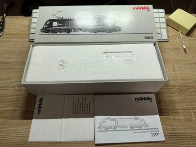 Märklin 39837 Digital Elektrolok ES 64 U2-067 mfx Sound OVP nur eine Testfahrt - Bild 1 von 3