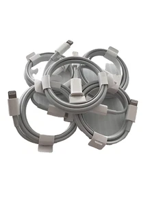 Lot of 5 New Apple‎ USB-C to Lightning Cables MM0A3AM/A - Picture 1 of 2