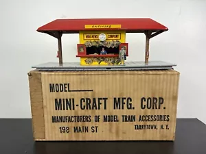 Mini-Craft 700 Baltimore Masonite Wood News stand w/ Box American Flyer & Lionel - Picture 1 of 22