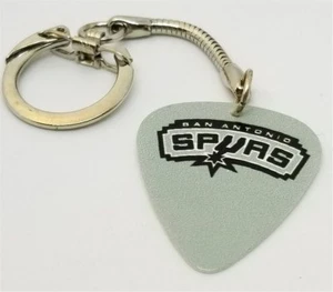 San Antonio Spurs Gray Guitar Pick Key Chain - Picture 1 of 3