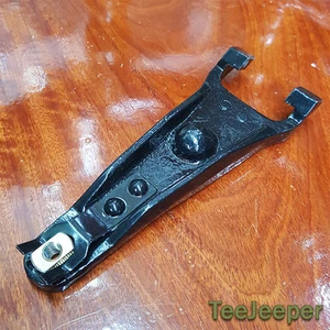 new Clutch Arm Release Bearing Lever 8754065 - Picture 1 of 3
