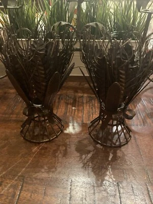 2 SOPORTAVELAS CÓNICAS DE TRIGO Dorado Rústico Metal envejecido Foto 1 de 4