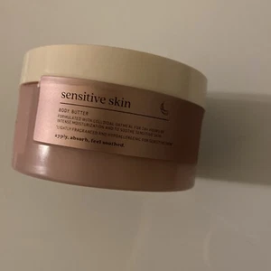 B& BW Sensitive Skin Collod Oatmeal Body Butter 6.5 oz New No Parabans Dye Vegan - Picture 1 of 6