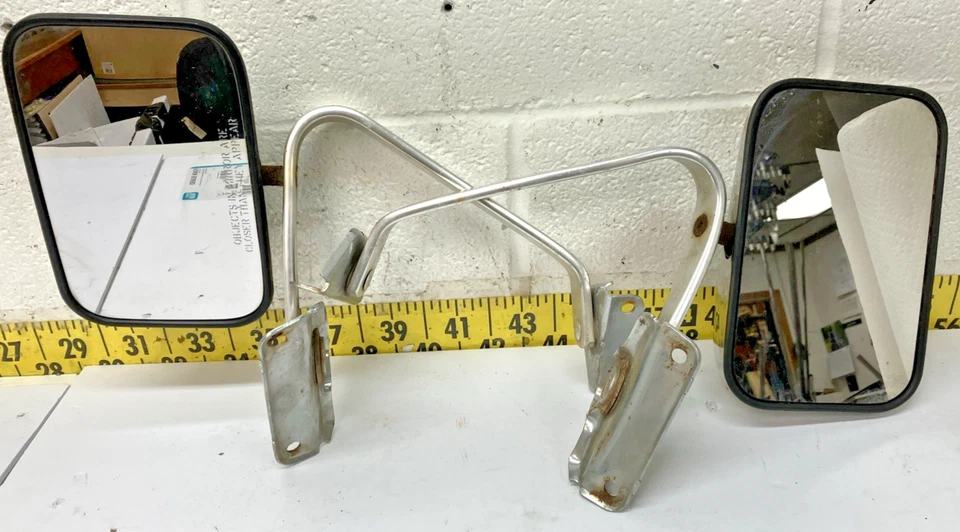 Juego de espejos retrovisores laterales usados OEM Ford RH+LH Ford Bronco/Ranger 1983-94 (SVM5) Foto 1 de 4