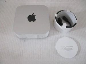 Apple 2024 MU9D3D/A Mac Mini M4 10 Core CPU 16GB RAM 256GB SSD SN: QXCJY1HHPD- - Photo 1/10
