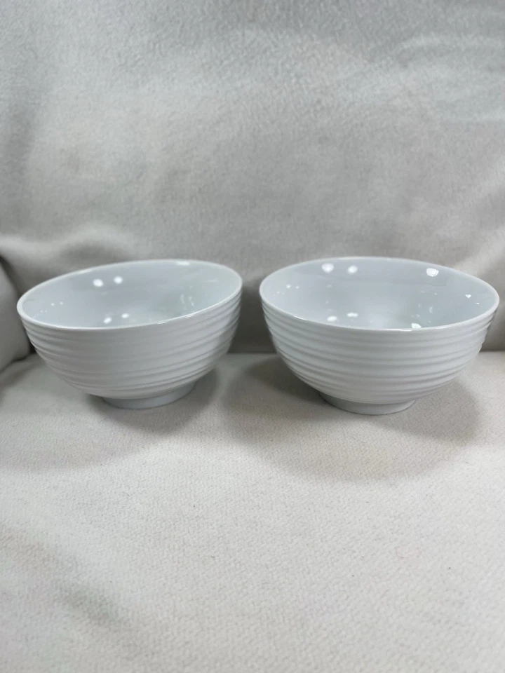 Better Homes & Gardens Anniston Blanco Acanalado Porcelana Cereal Sopa Juego 2 Foto 1 de 4