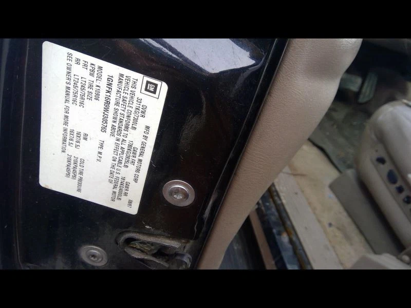 Driver Headlight I-beam Front Axle Only Fits 90-02 CHEVROLET 3500 PICKUP 3220612 Foto 1 de 4