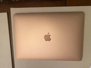 2020 Macbook Air 1.2 GHz Quad-Core Intel Core i7 | 8GB - Picture 1 of 5