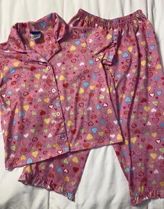 Girls Pink Heart 2 Piece Pajamas Size M 7 8 Valentines Day Button Up Shirt Pjs - Picture 1 of 4