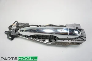 Conjunto de manija de puerta exterior delantera derecha Maserati Ghibli 14-17 cromada OEM - Imagen 1 de 8