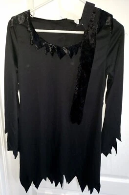 niñas talla grande BRUJA HALLOWEEN DISFRAZ VESTIDO SOMBRERO CINTURÓN terciopelo ribete NEGRO SÓLIDO  Foto 1 de 2