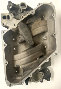 ORIGINAL CROSSFIRE INJECTION LOWER INTAKE MANIFOLD,TEPERATURE SENSOR,81 CORVETTE - Foto 1 di 8