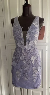 NWT Kissprom Lilac Sleeveless Accented Floral  Prom /Wedding /Party Dress Sz:4 - Изображение 1 из 4