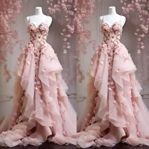 Abiti da sposa principessa rosa con spalline spaghetti volant linea A abiti da sposa - Foto 1 di 10