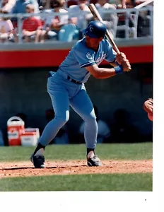 GEORGE BRETT KANSAS CITY ROYALS 8X10 PHOTO BASEBALL - Picture 1 of 1