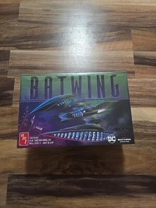 Batwing - Plastikmodellbausatz versiegelt - AMT Maßstab 1:32 #AMT1290 - Bild 1 von 5