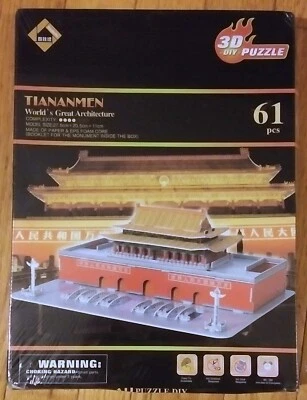 NEW RARE - TIANANMEN 3D DIY PUZZLE 61 PIECE - WORLD'S GREAT ARCHITECTURE 天安門廣場 - Image 1 of 4