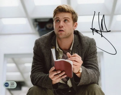 Leo Woodall Signed 10x8 Photo -  ACG CERT AG76737 Authentic - Image 1 of 3