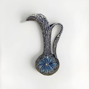 Vintage Studiokeramik Vase signiert Ella blau weiß strukturiert Blumen Ewer Krug - Bild 1 von 18
