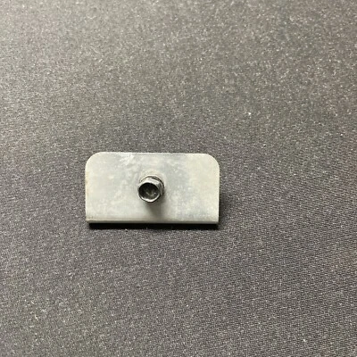 Placa de lavadora de pestillo de amortiguación del tanque de gasolina Yamaha TW200 TW 200 2017 Foto 1 de 4