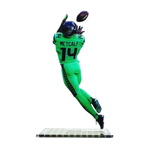 DK Metcalf Figure - #14 of Seattle Seahawks Catching the Ball Figurine Ornament Cover