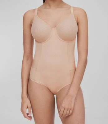 Body moldeador Chantelle beige líneas lisas con aros talla 40B para mujer Foto 1 de 3