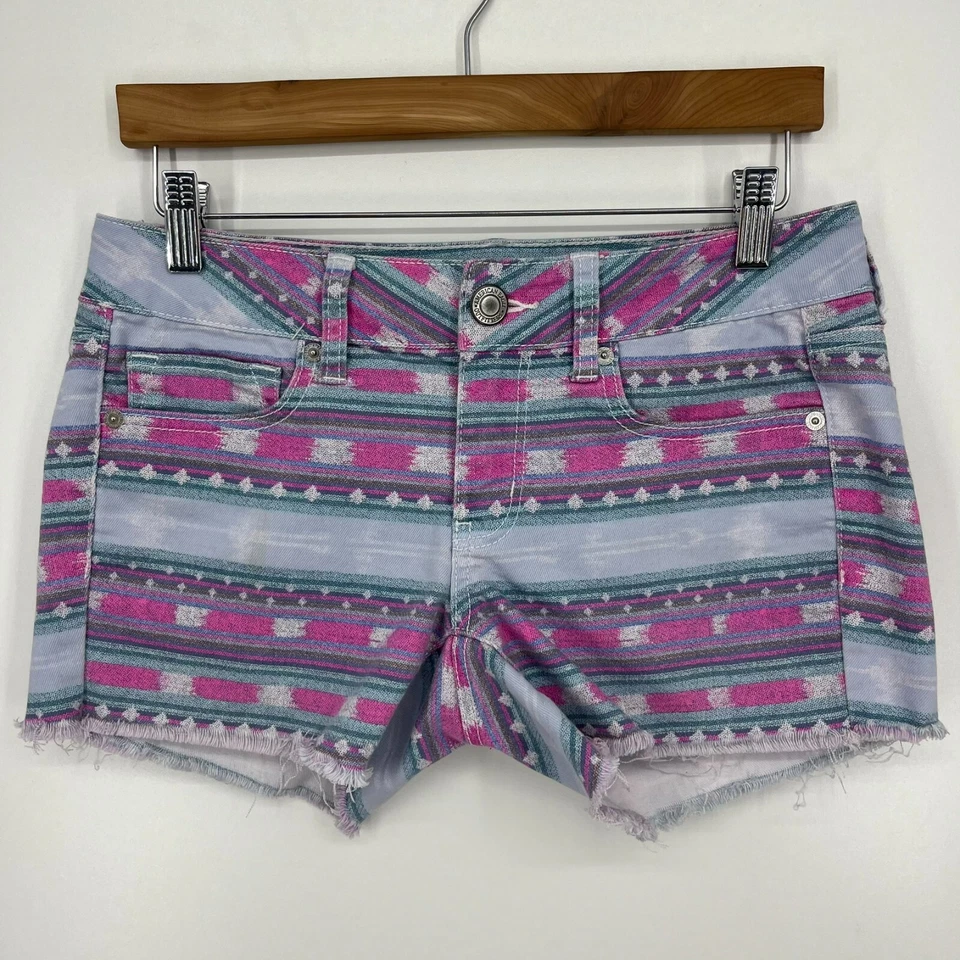 Pantalones Cortos de Denim American Eagle Para Mujer 6 Multicolor Estampado Tribal Azteca Suroeste Foto 1 de 4