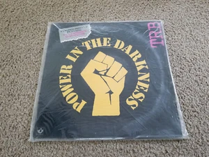 Tom Robinson Band / Power in the Darkness  Vinyl LP STB 1-11778 - Imagen 1 de 5