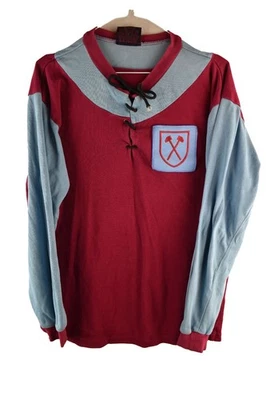 THE SCREECHING PARROT Red West Ham United Jumper size M Mens Pullover Casual - Image 1 of 4