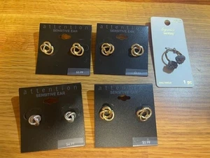 4 Pares de Aretes + Anillo Nudo de Amor, Oreja Sensible, Tono Dorado y Plata - Imagen 1 de 1