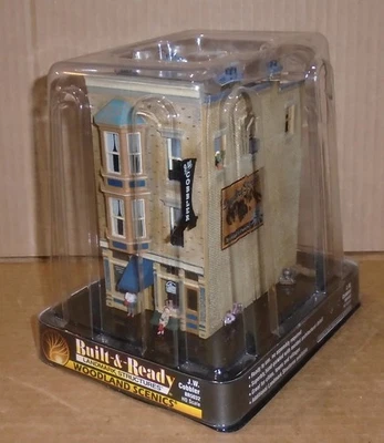 : Woodland Scenics HO Structures ... "J.W. Cobbler Shoe Store & Apts" #BR5023 - Image 1 of 4