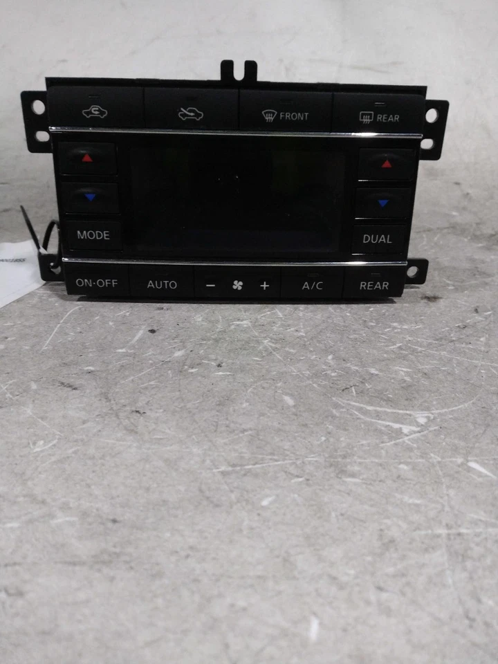 Interruptor selector de aire acondicionado usado se adapta a: Nissan Quest 2011 con control de temperatura de triple zona Foto 1 de 4