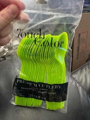 Fresh Lime Premium Cutlery Plastic Spoons 24ct. Party Supply New!!! - Image 1 of 2