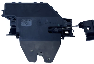 OEM BMW 530i 2005 pestillo de maletero con cables 51247840617 8196401 CZ 05701 Foto 1 de 4