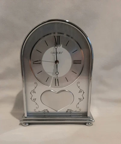 DANBURY CLOCK BEAUTIFUL  Battery Preowned Works Cover