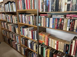 Random Mixed Lot of Hardcover Fiction Books - Free Shipping - Bulk Vintage Décor - Picture 1 of 4