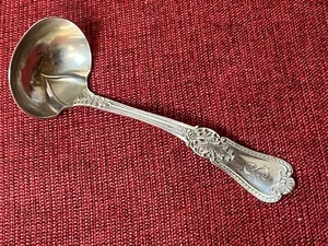Antiguo cucharón de salsa de plata de ley con patrón Gorham Buckingham - Imagen 1 de 5