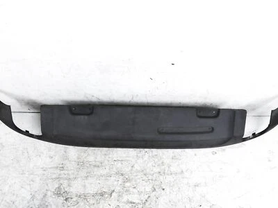Panel de cenefa inferior del parachoques trasero Volvo S90 2017-2020 - negro 31383304 Foto 1 de 4