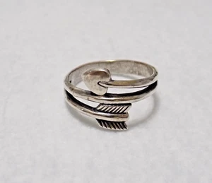 Anillo James Avery Plata de Ley 925 Flecha y Corazón Talla 12.5 - Imagen 1 de 10