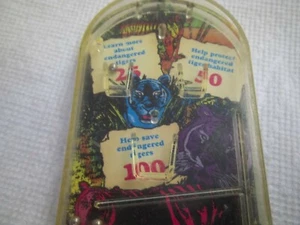 Vintage WENDY'S Kids Meal Toy 1993・Endangered Animal Games Pin Ball (B-832) - Picture 1 of 5