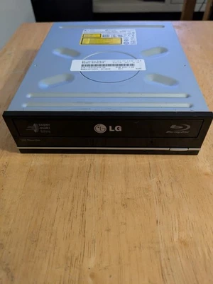 LG Blu-ray Writer BH10LS38 SATA Super-multi blue - Image 1 of 4