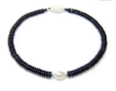 Encantador Cadena de Piedras Preciosas Ónix En Forma Botón con Una Concha Perlas - Imagen 1 de 3