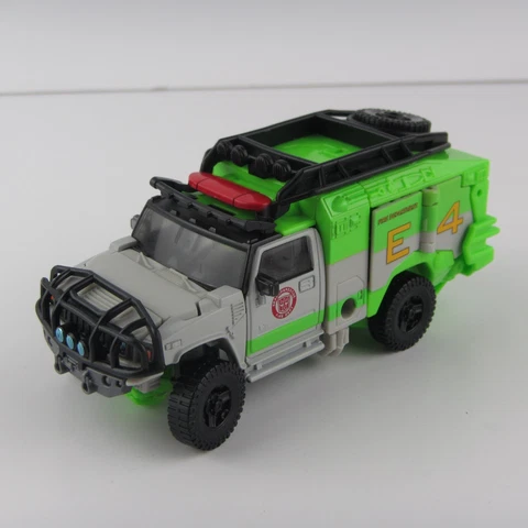 Transformers Studio Series 16 Ratchet - Deluxe Class  (without box) NO GUN Cover